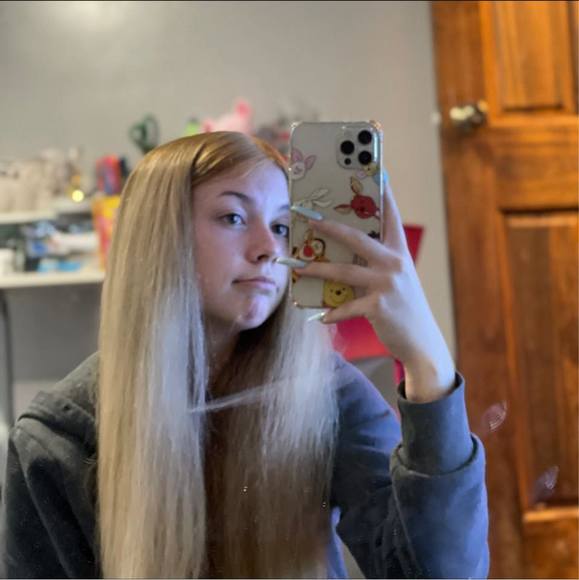 Meet your Posher, Lexus - Picture 1 of 1